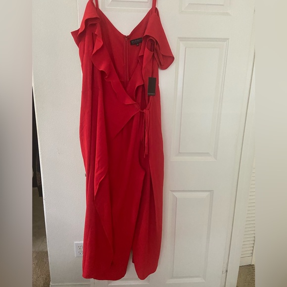 Eloquii Red Ruffle Wrap Jumpsuit 20 - NWT - Picture 4 of 7